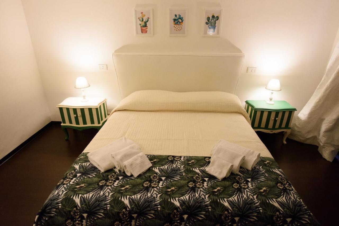 B&B Piccoli Leoni Генуя Экстерьер фото